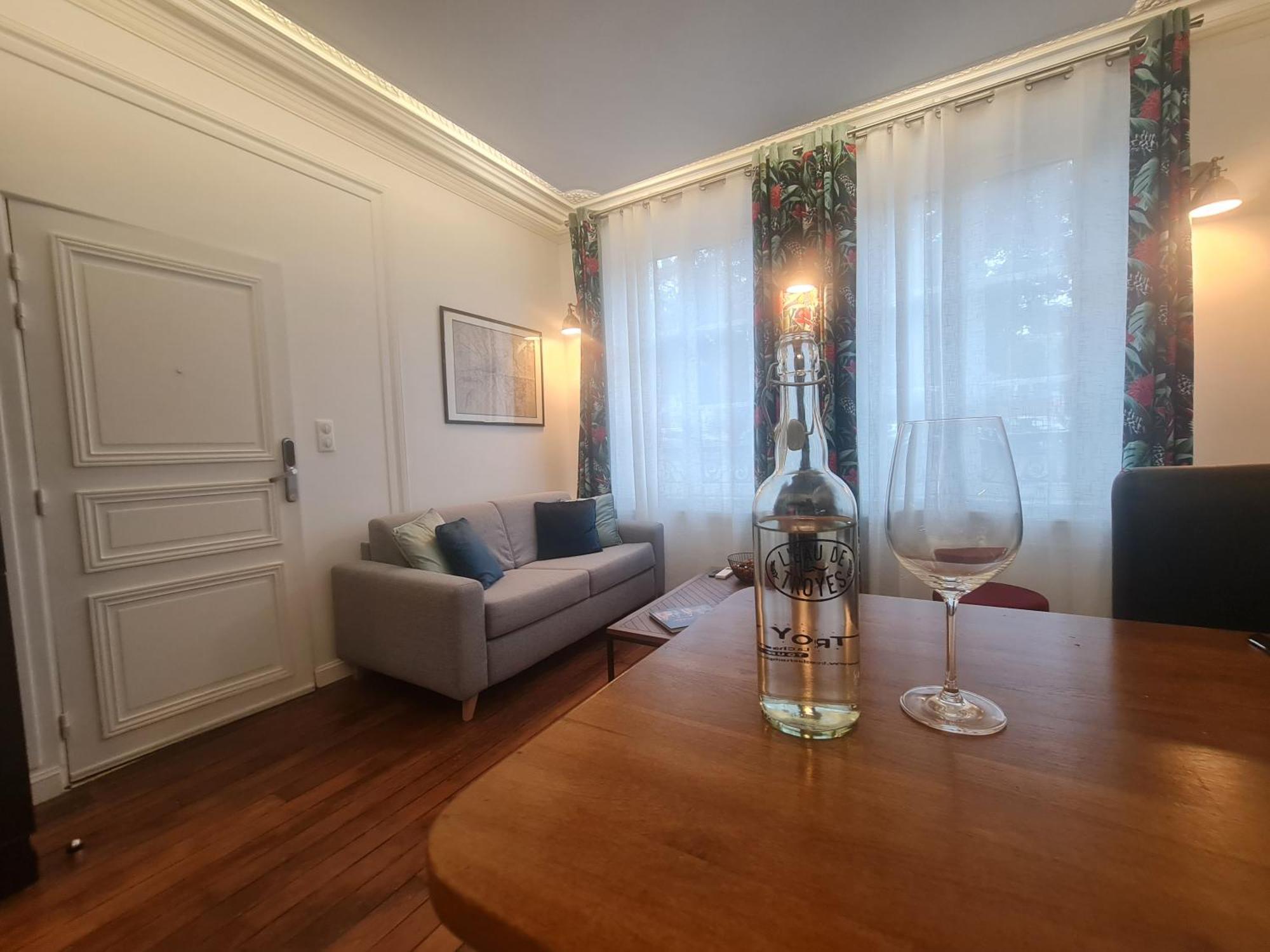 La Maison V.H., Appartements d'Hôtes Troyes Extérieur photo